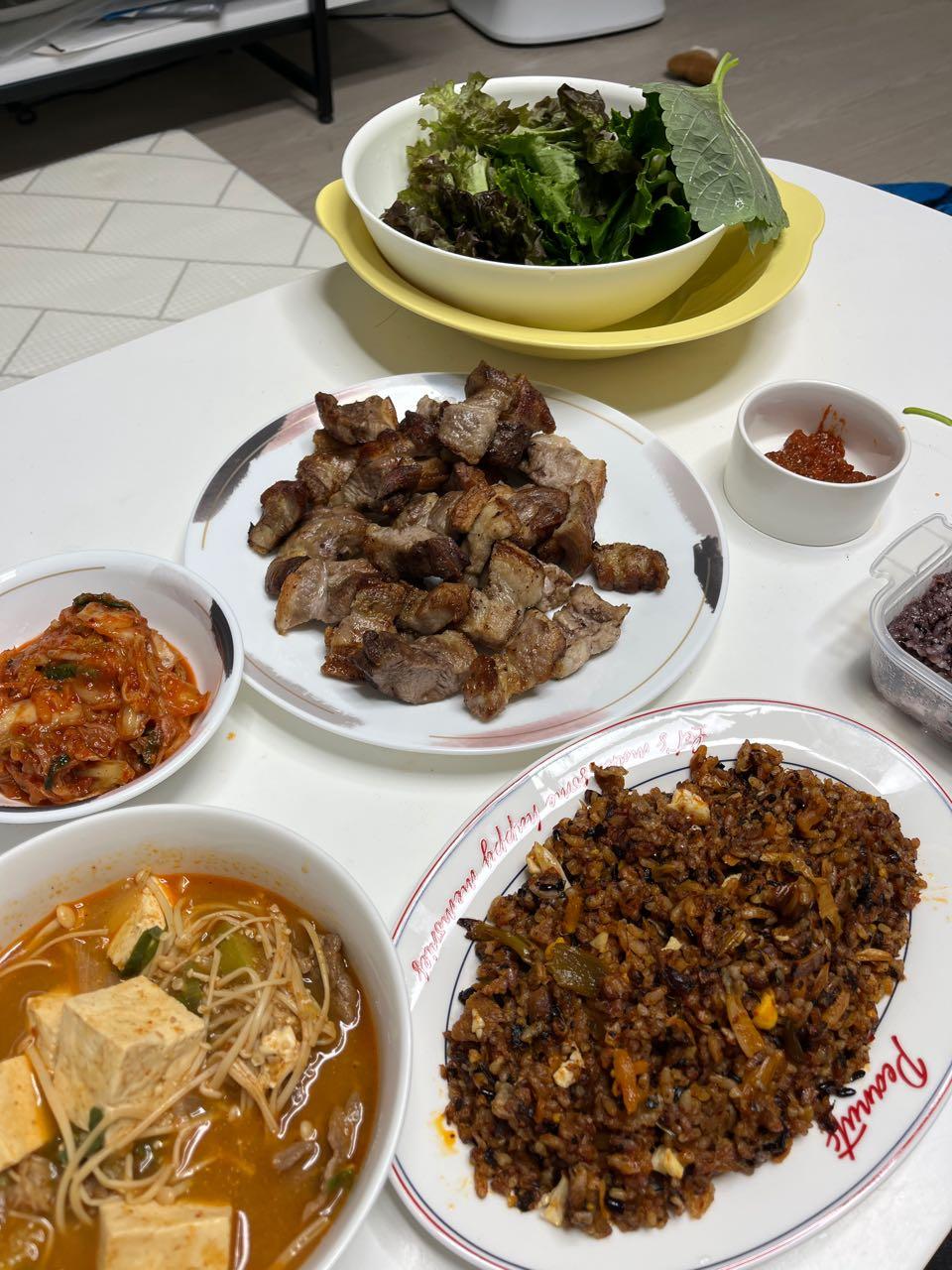크루톡 이미지