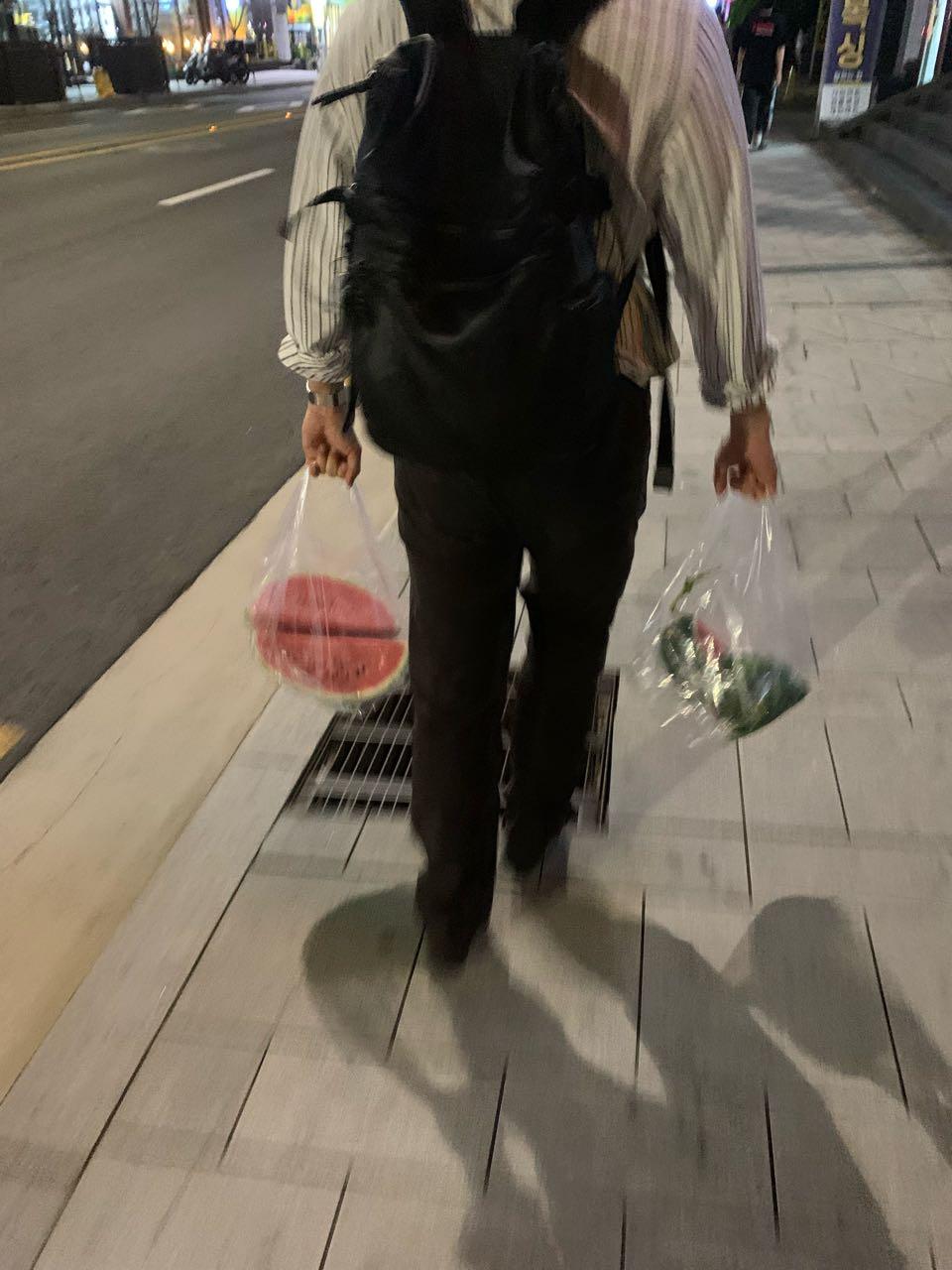 크루톡 이미지