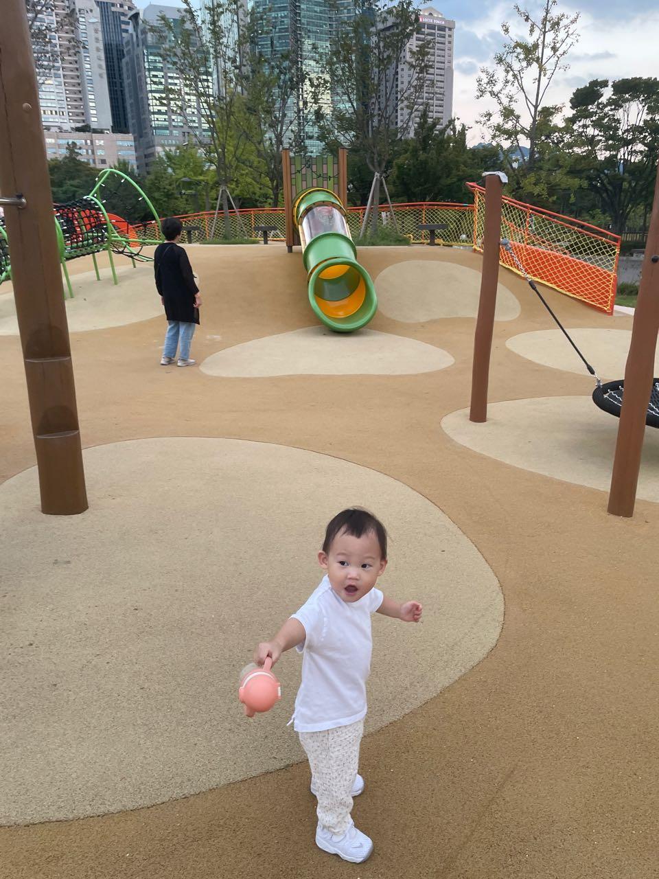 크루톡 이미지
