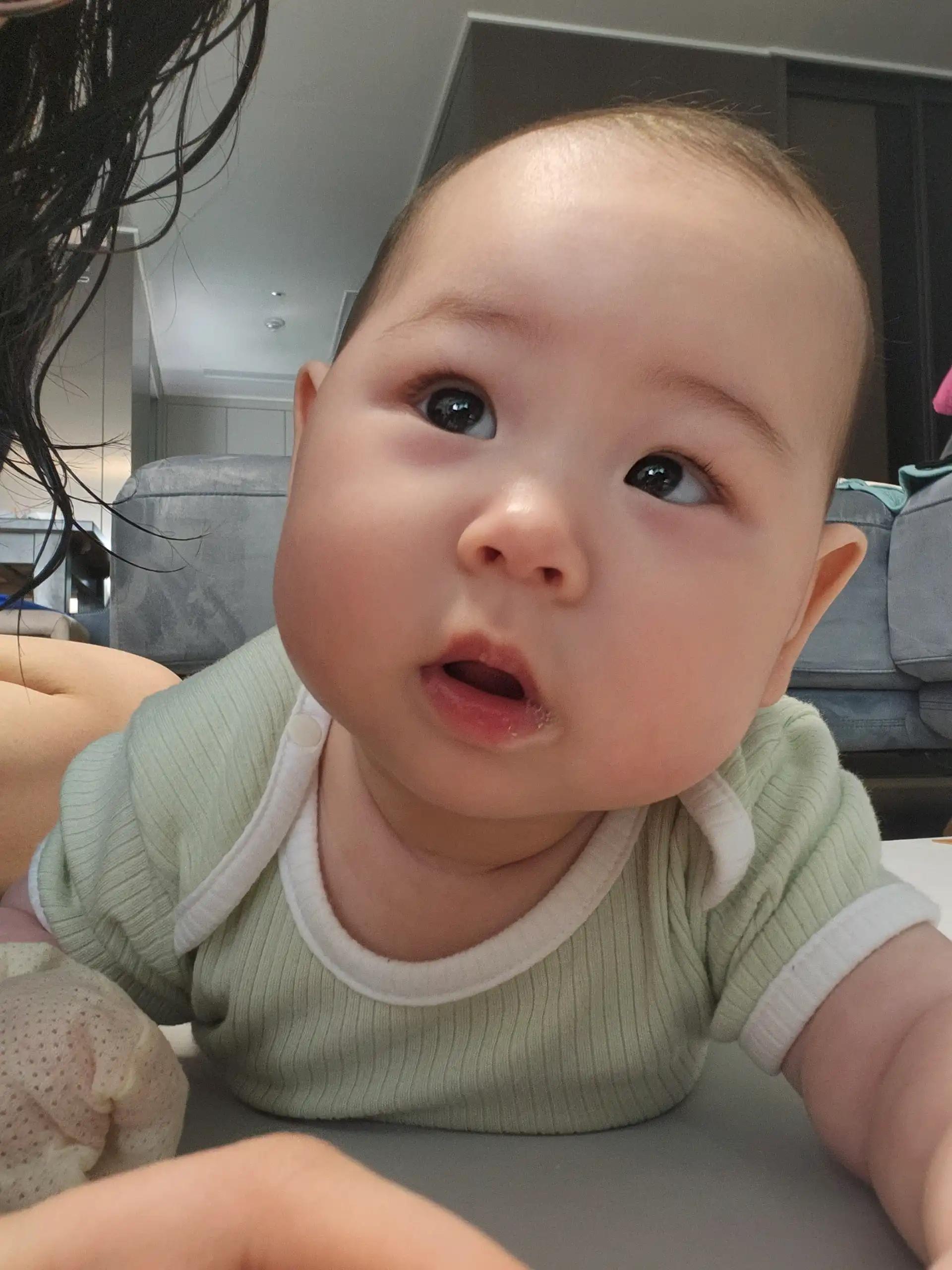 크루톡 이미지