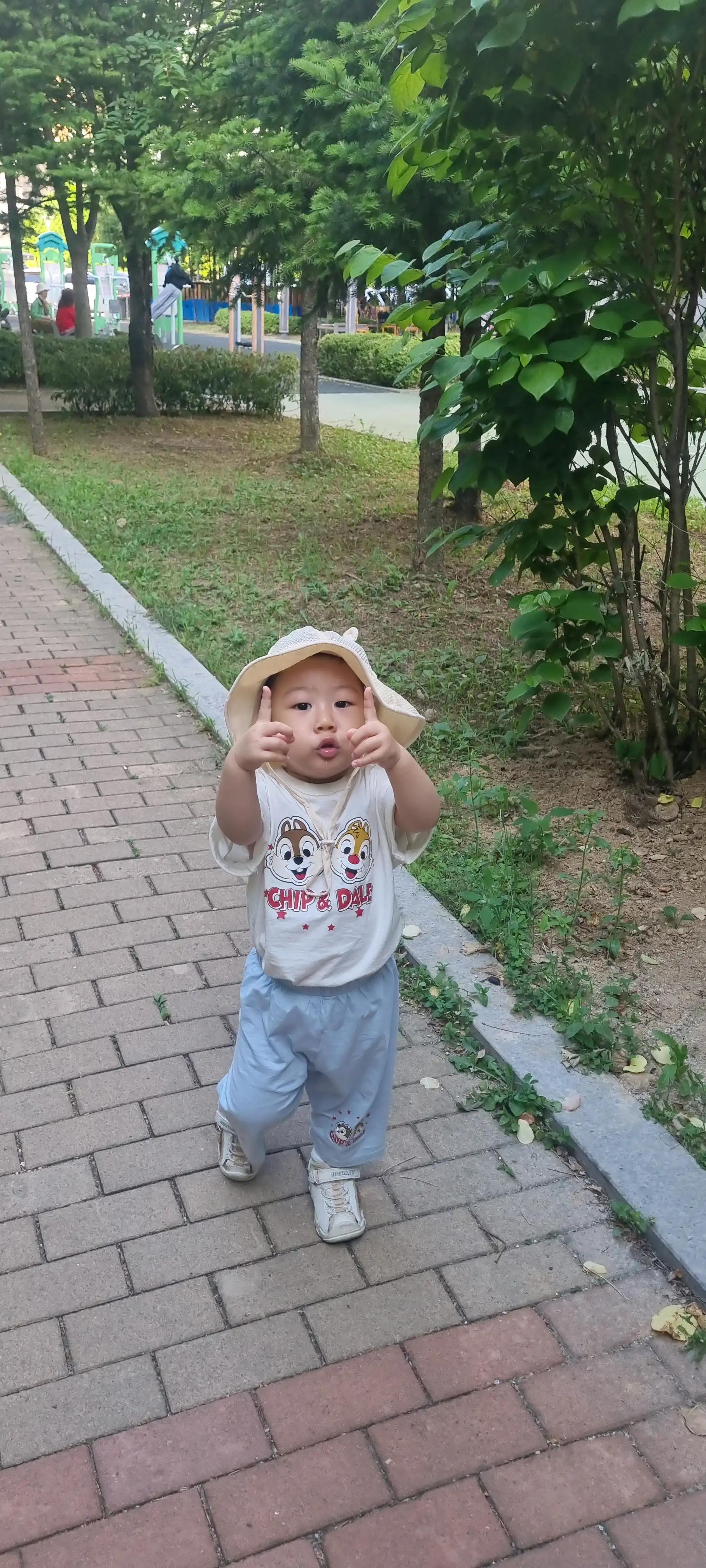 크루톡 이미지