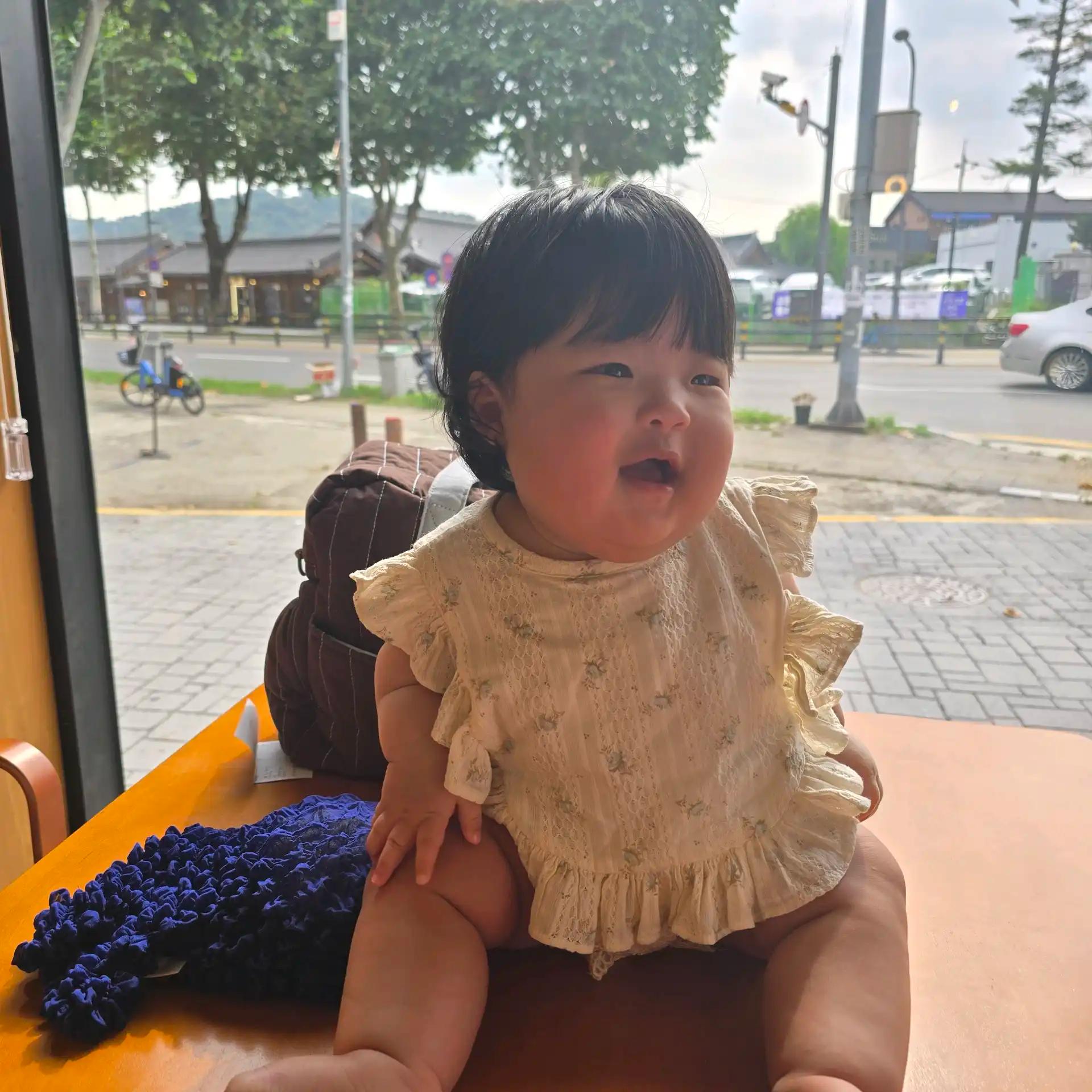 크루톡 이미지