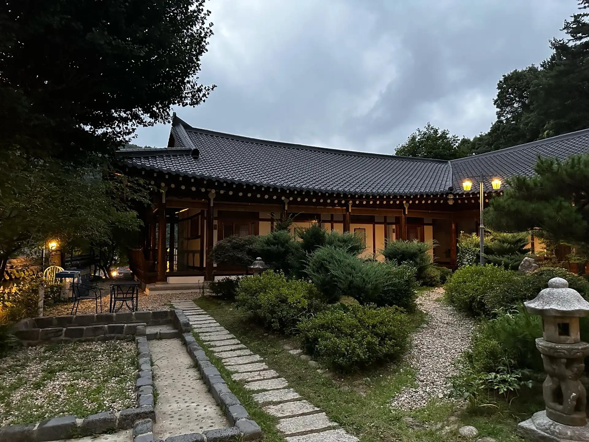 ํฌ๋ฃจํก ์ด๋ฏธ์ง 2