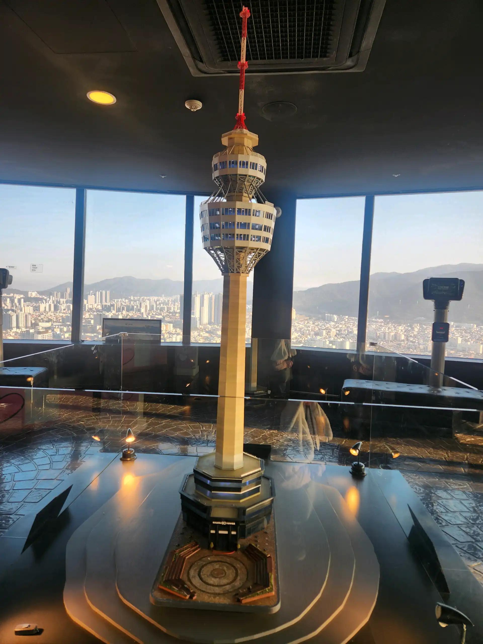 ํฌ๋ฃจํก ์ด๋ฏธ์ง